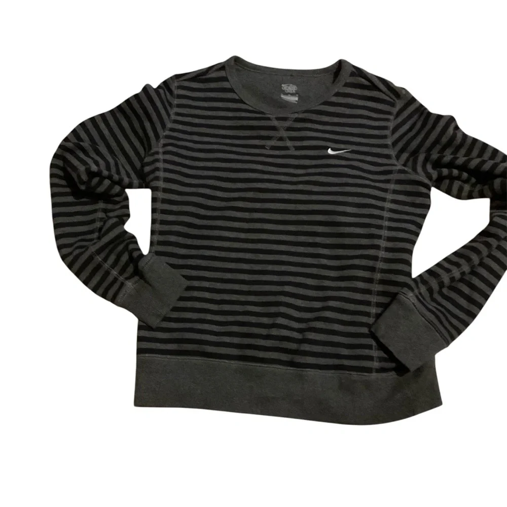 Nike Black and‎ Gray Crewneck Sweater 100% cotton
